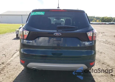 2017 Ford Escape Titanium из США, поврежденный, VIN 1FMCU9JD7HUC77588